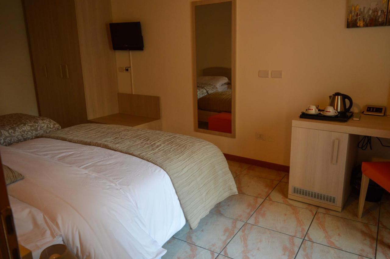 Bed and Breakfast La Contrada Sarnico Exterior foto