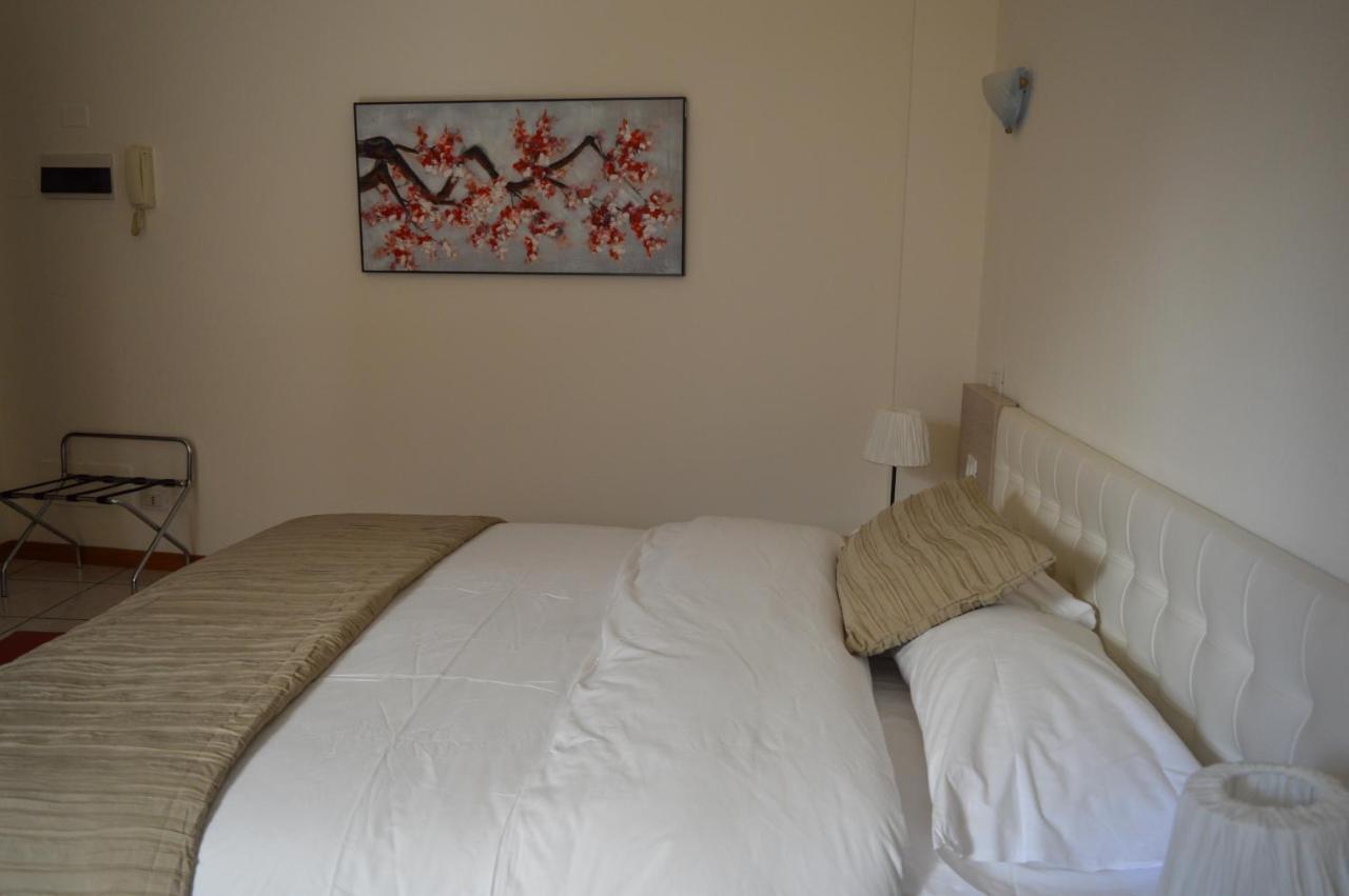 Bed and Breakfast La Contrada Sarnico Exterior foto