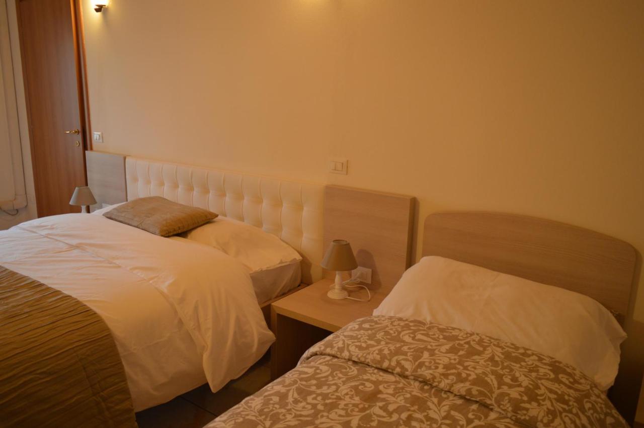 Bed and Breakfast La Contrada Sarnico Exterior foto